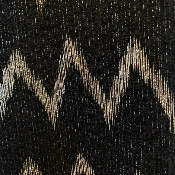 Zouk: Black and Gold Shimmer Chevron‎ Mini Dress Size Large - Picture 6 of 8